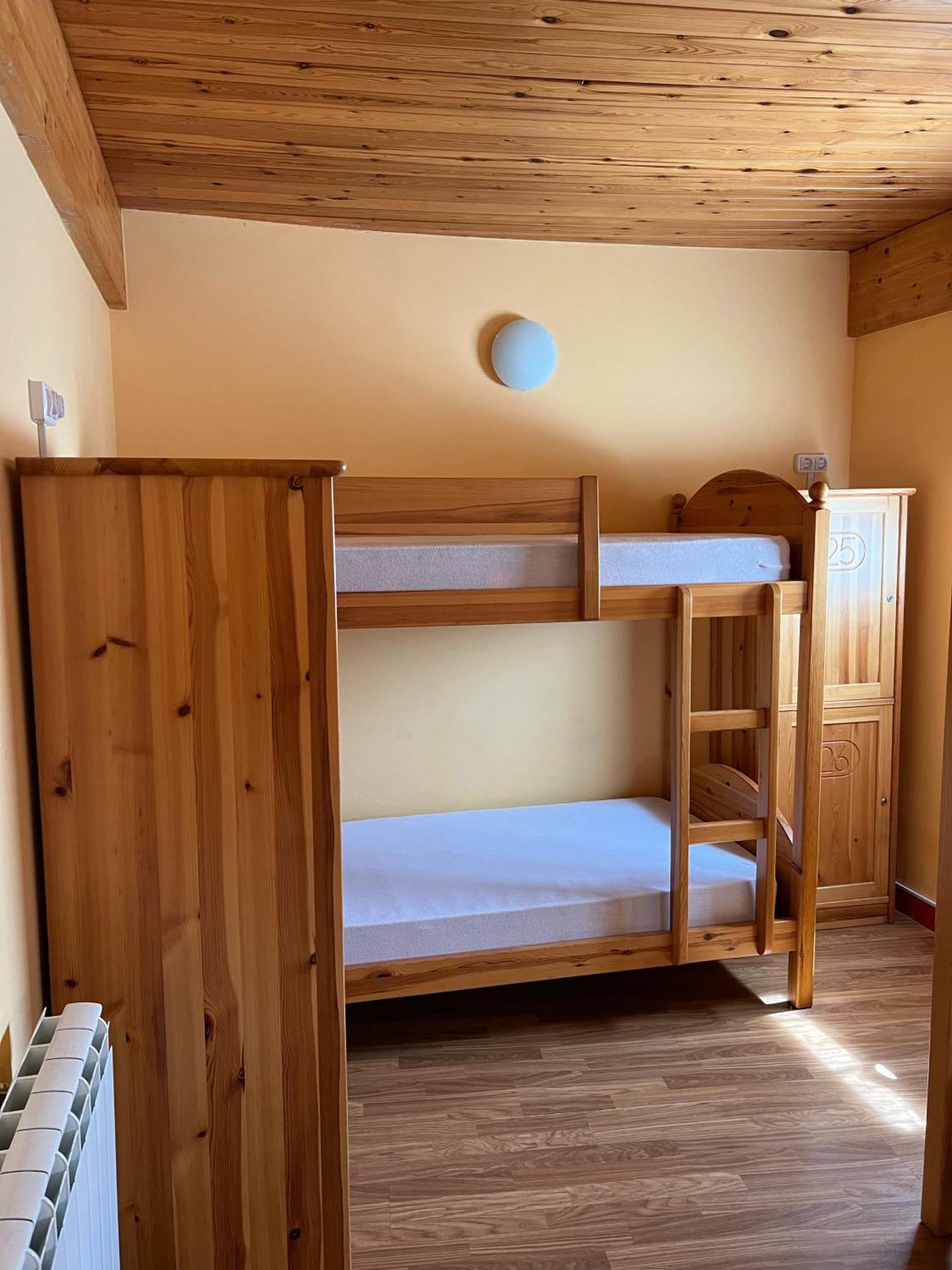 Albergue El Pajar De Ages - Exclusivo Para Peregrinos - Exclusive For Pilgrims المظهر الخارجي الصورة